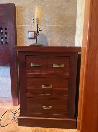 Dormitorio de matrimonio 100% madera