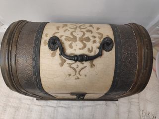 Cofre mediano vintage