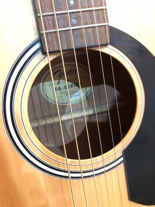 Fender FA-125 guitarra acústica