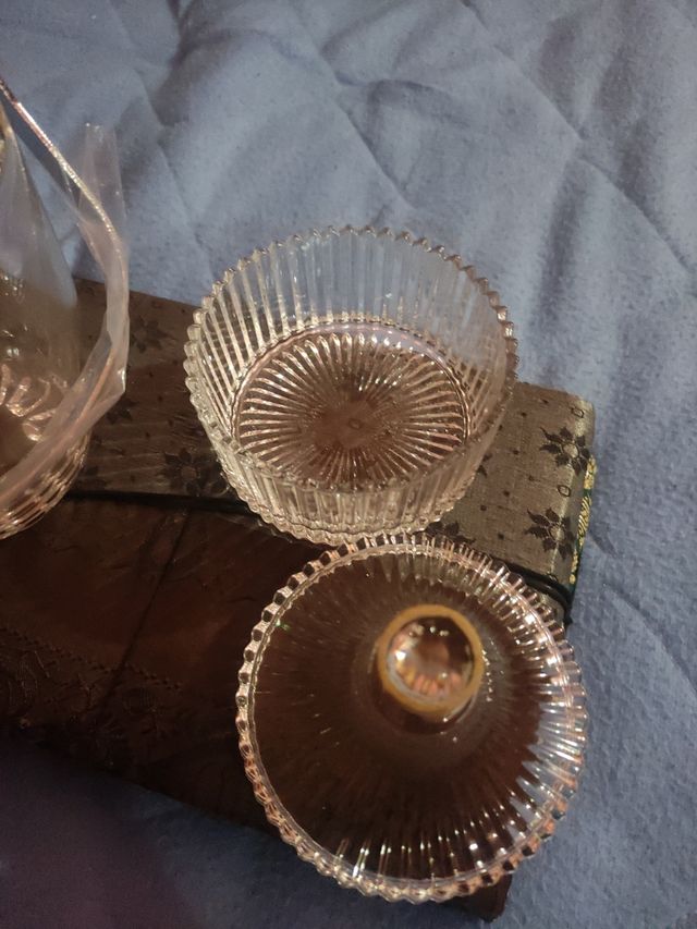 Secchiello in vetro e portagioie