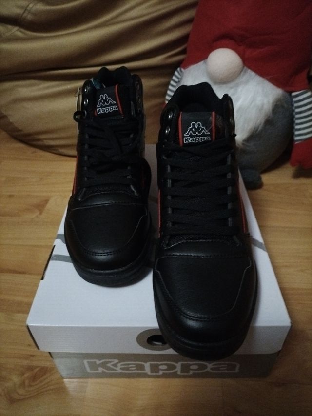 Zapatillas Nuevas Polipiel.