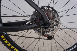 Bicicleta MTB CARBONO