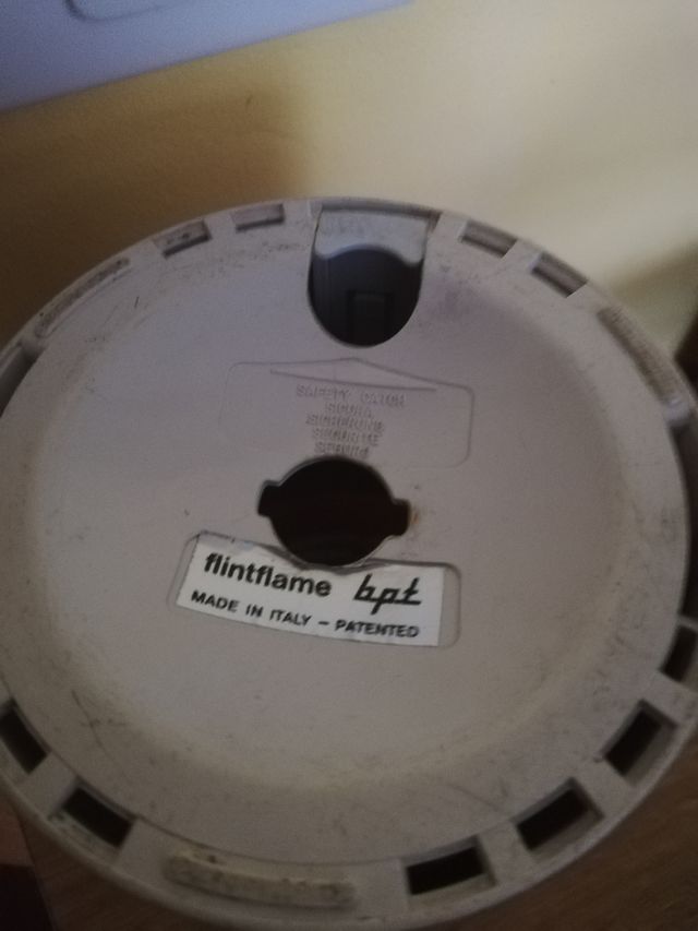 HORNILLO BUTANO ENCENDIDO ELECTRÓNICO