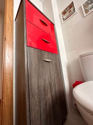 Muebles para baño: columna de baño y cajón