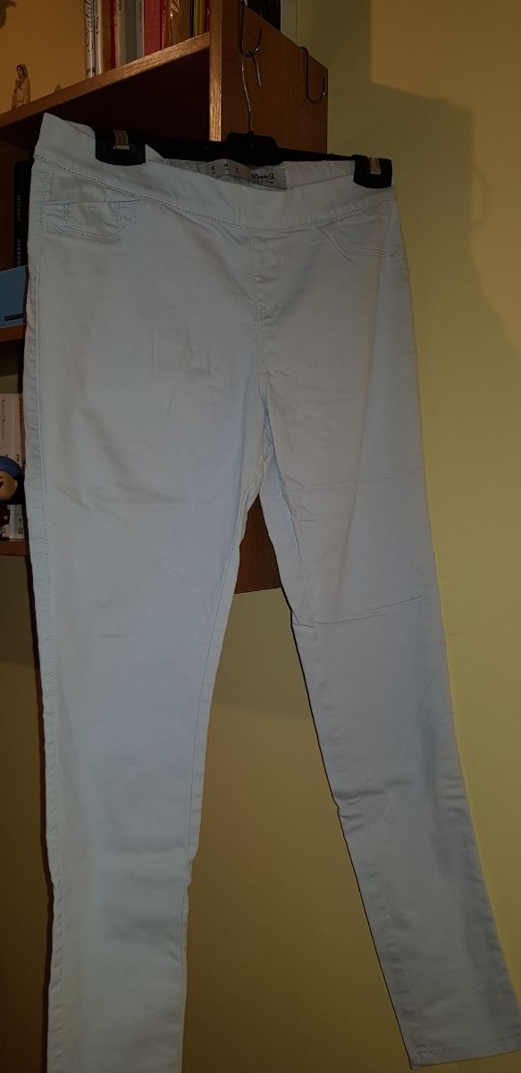 Pantalones azul claro