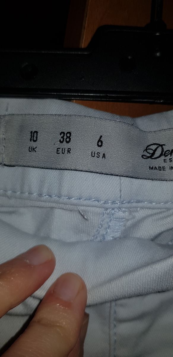 Pantalones azul claro