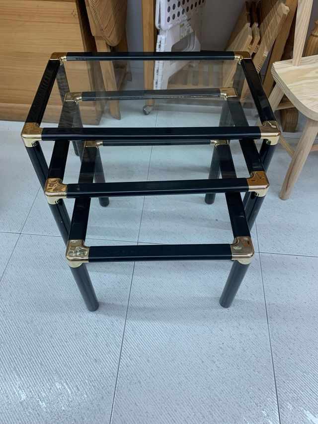 Conjunto tres mesas auxiliares