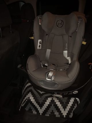 capazos y sillas de  coche cybex
