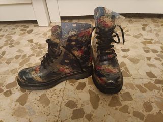 botines florales impermeables
