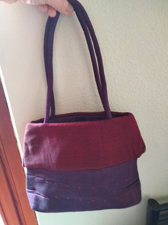 Borsetta in seta bicolore