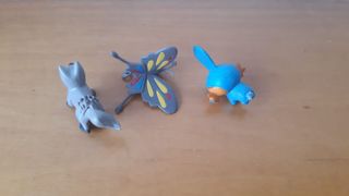 Figuritas de Pokémon variadas