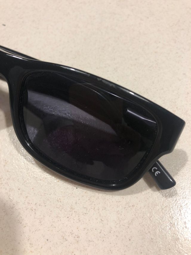 Gafas sol alain afflelou unisex con funda