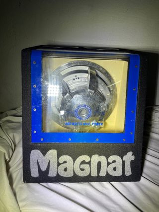 subwoofer magnat megaforce 1200