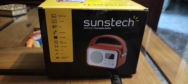 Radio sunstech 