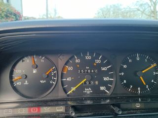 Mercedes-Benz Clase C 1988