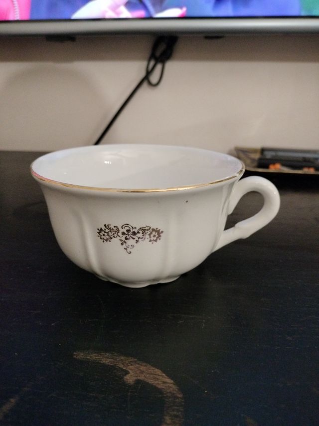 Tazzina da thè in porcellana antica