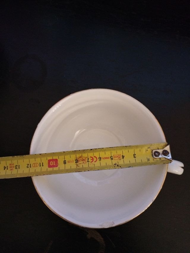 Tazzina da thè in porcellana antica