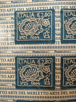 Francobolli merletto