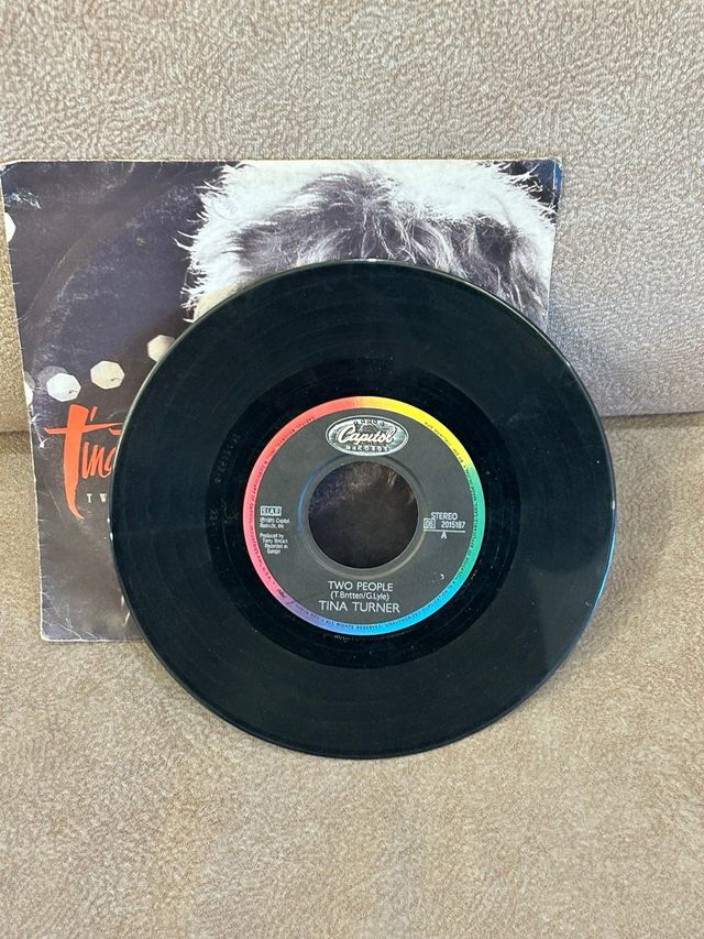 Vinile 45 giri di Tina Turner