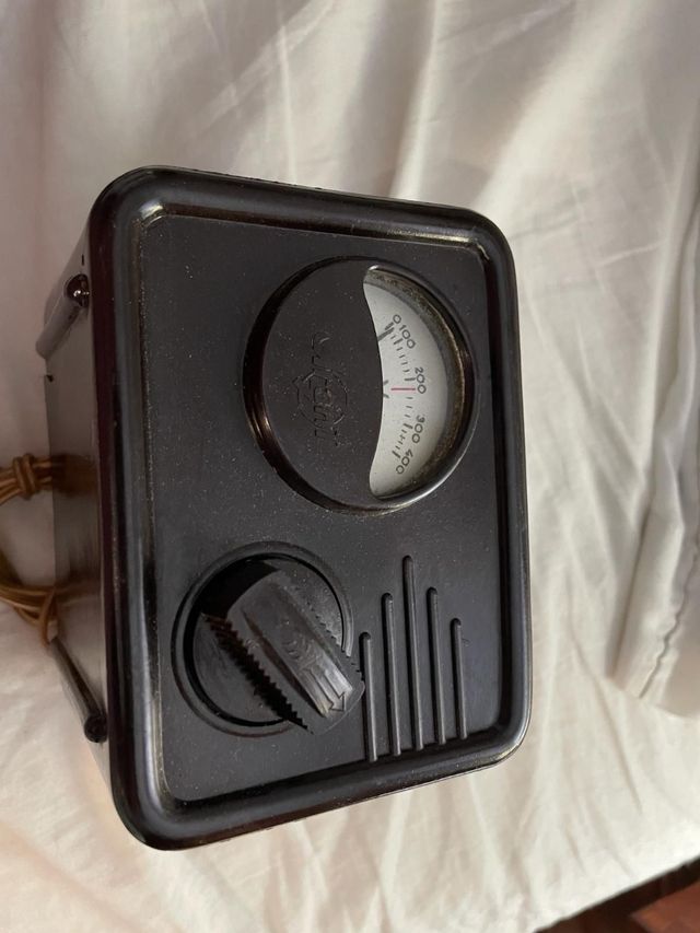 Elevador reductor con voltinetro