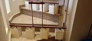 Lamparas techo en color nogal.