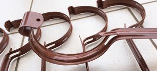 Staffe per grondaia effetto ramato 125 