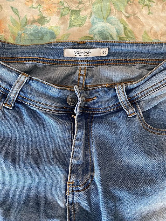 Jeans per donna tg 44 Piazza Italia