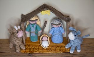 Portal de belén navideño amigurumi
