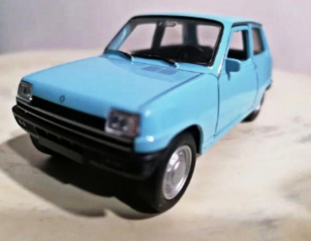 RENAULT 5