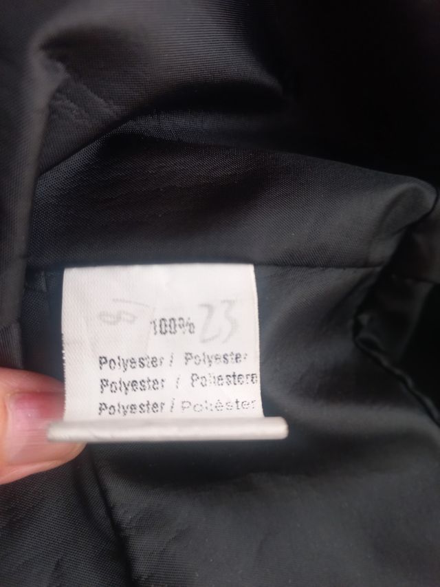 Vestido de fiesta negro sin estrenar.