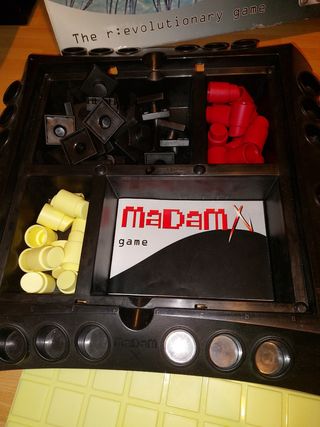 Gioco da tavolo Madam x 