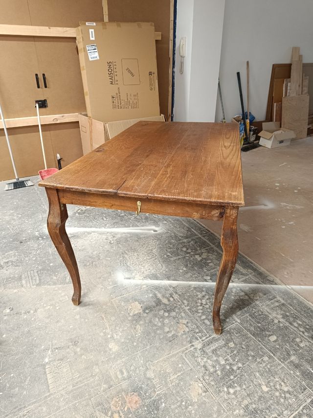 Mesa de madera vintage