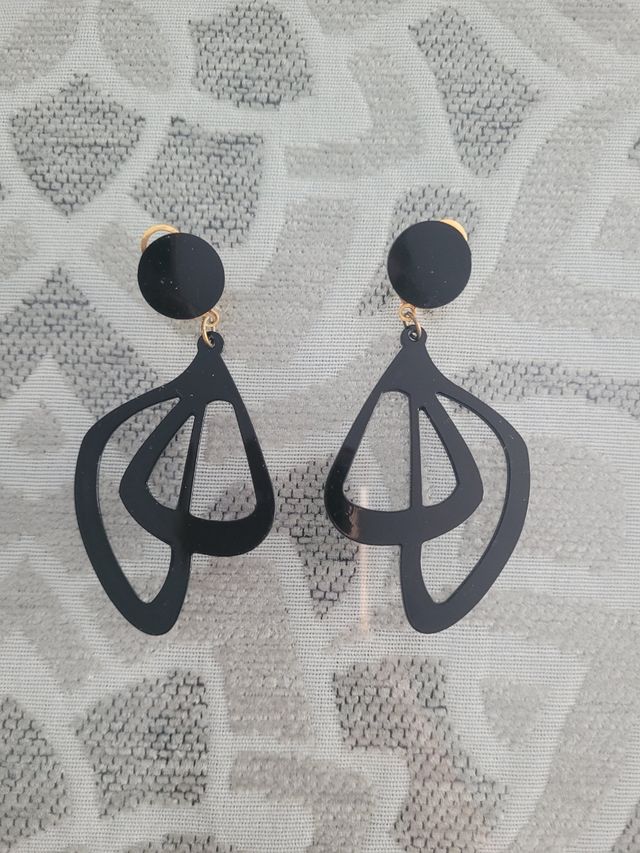 Pendientes flamenca negro