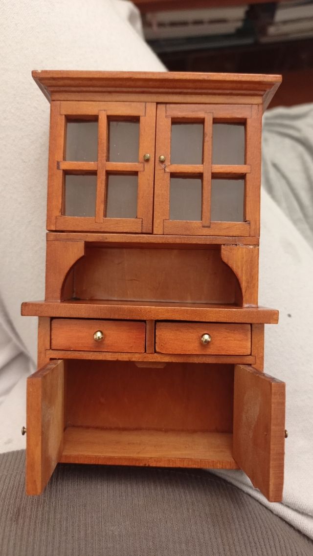 Vitrina de casa de muñecas