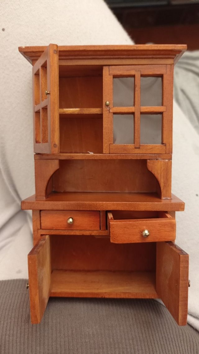 Vitrina de casa de muñecas