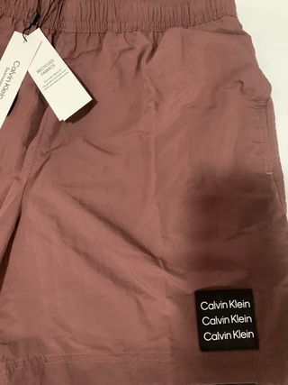 Bañador CALVIN KLEIN. NUEVO a estrenar