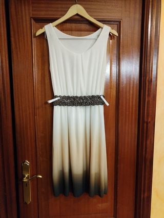Vestido de gasa en beige clarito M