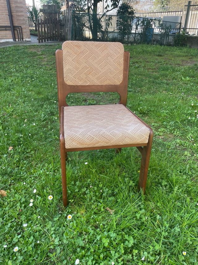 Sedie in massello anni 70