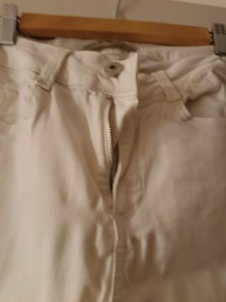 Pantalón vaquero Zara blanco talla 34