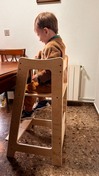 Trona Montessori y Torre de aprendizaje 2x1 nueva