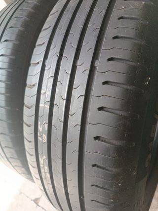 Neumáticos 215 65 17 Ocasión CONTINENTAL