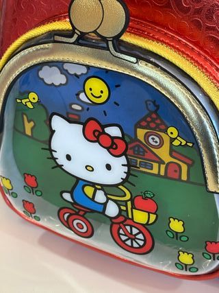 Mochila 50th Hello Kitty Sanrio Loungefly 26cm