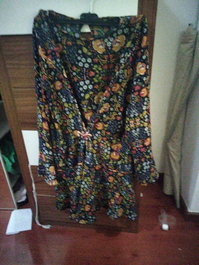 Vestido seminuevo sfera