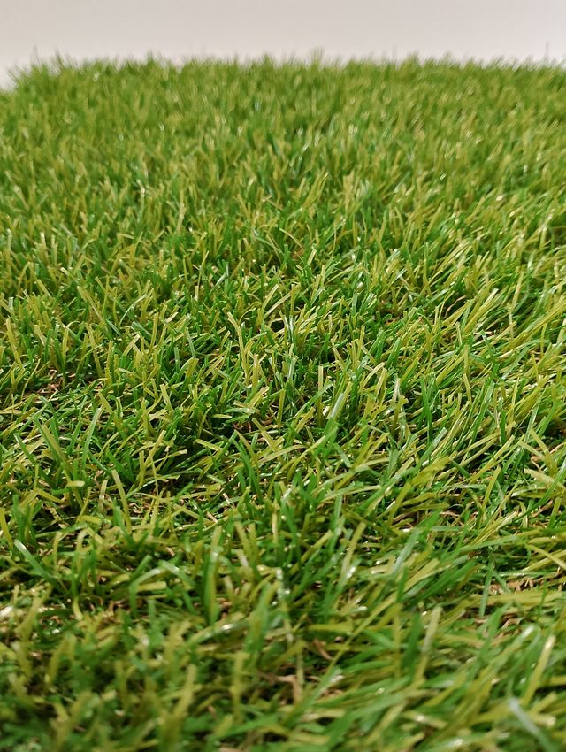 Bobinas 2x25m césped artificial de 30mm