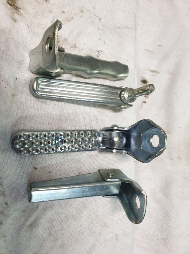 Estribos moto clasica