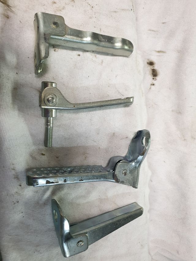 Estribos moto clasica