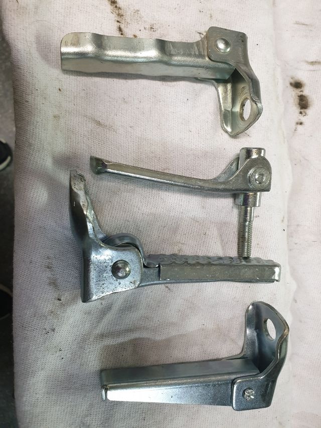 Estribos moto clasica