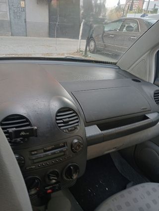 Volkswagen Beetle 2003