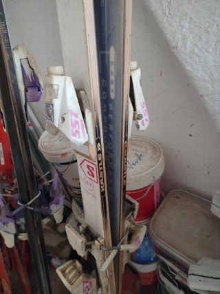 Esquíes Spalding y Kastle 180