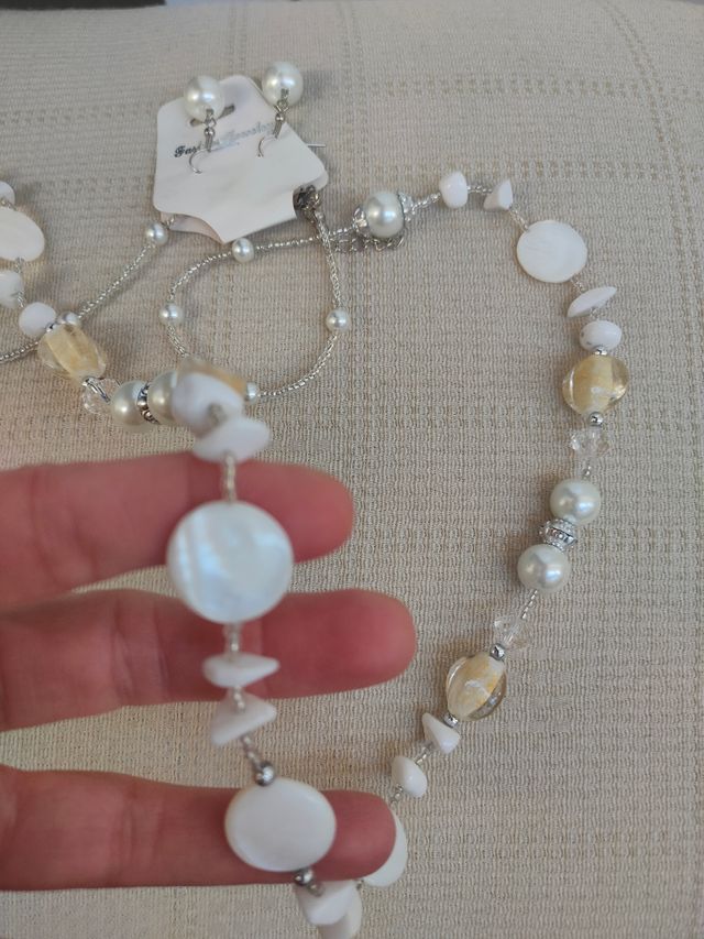 Collar y pendientes bisutería sin estrenar